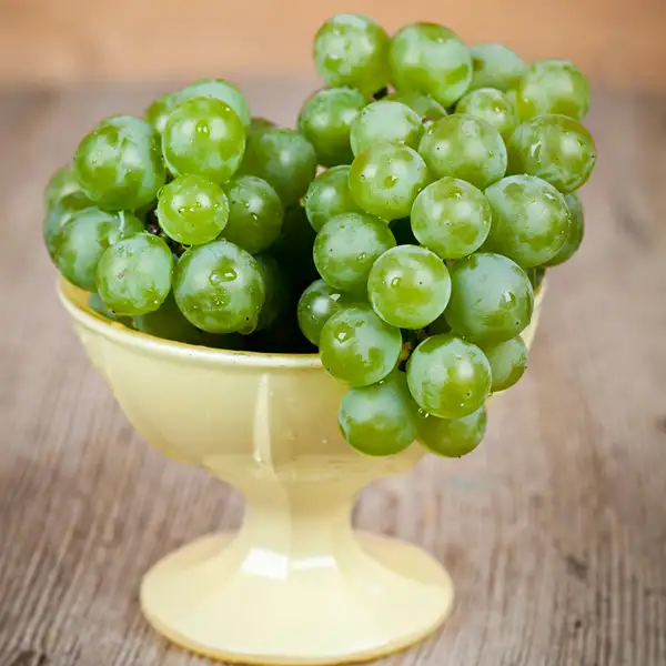 Grapes Green - Image 2